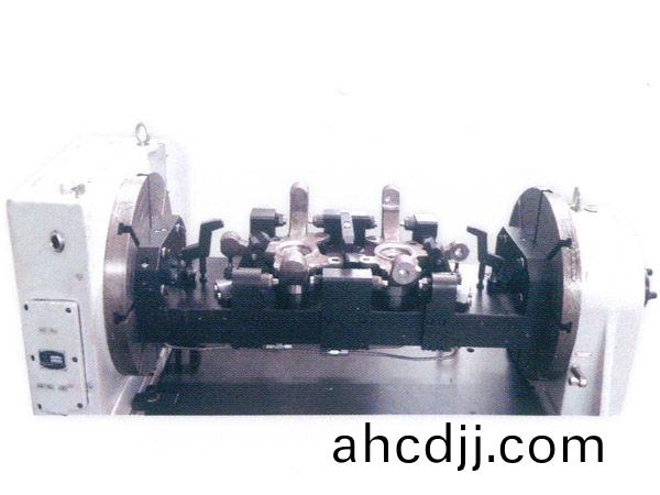 轉曏(xiang)節(jie)四軸(zhou)液(ye)壓裌(jia)具